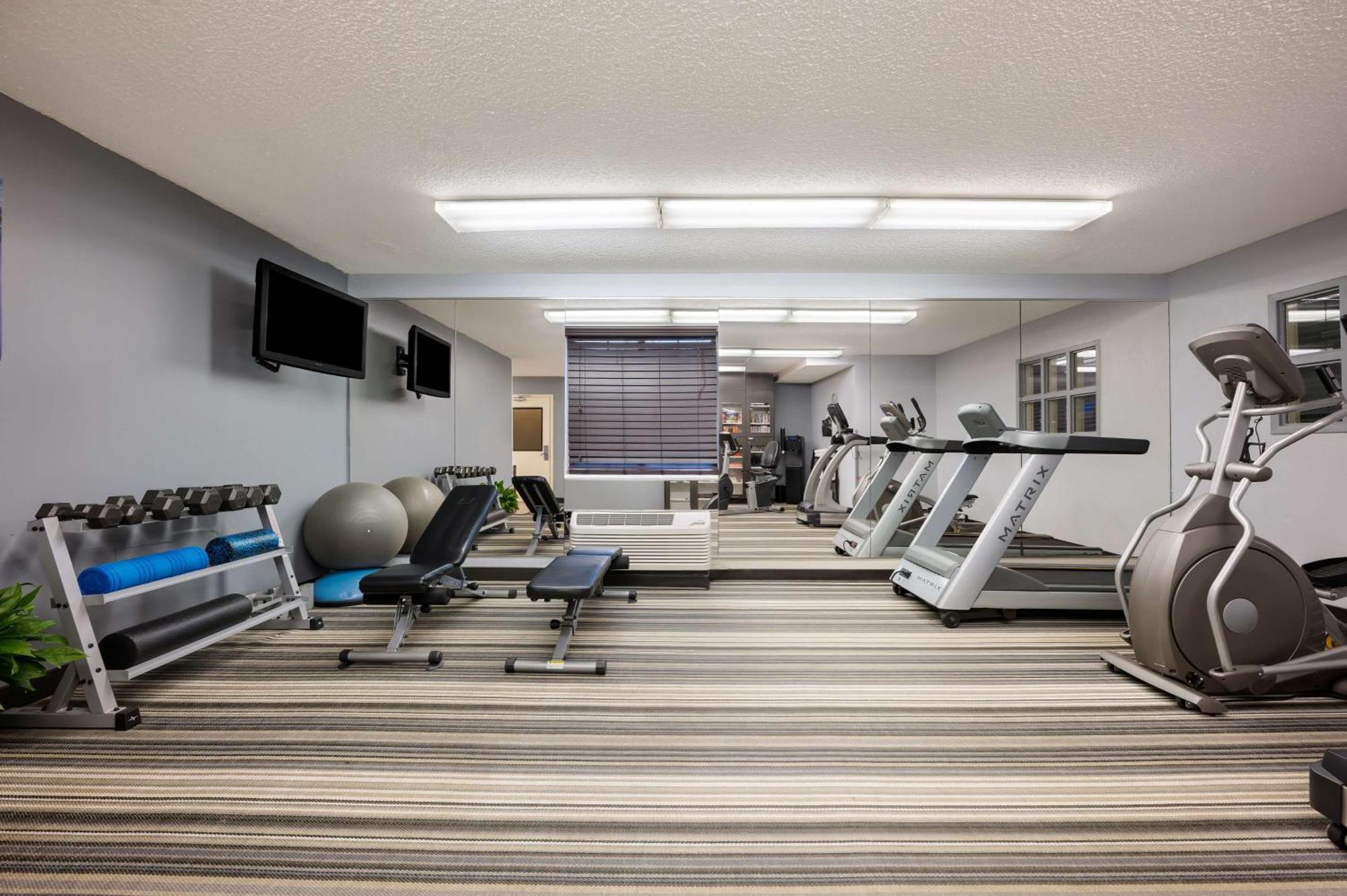 Sonesta Simply Suites Huntsville Research Park Екстер'єр фото