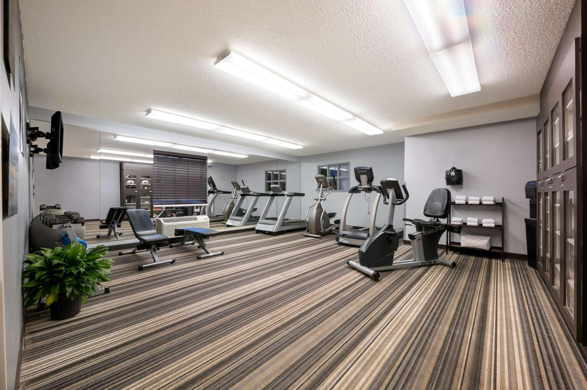 Sonesta Simply Suites Huntsville Research Park Екстер'єр фото